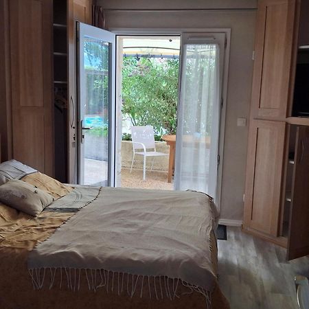 Aux Blanches Pierres Apartment Fumel Екстериор снимка