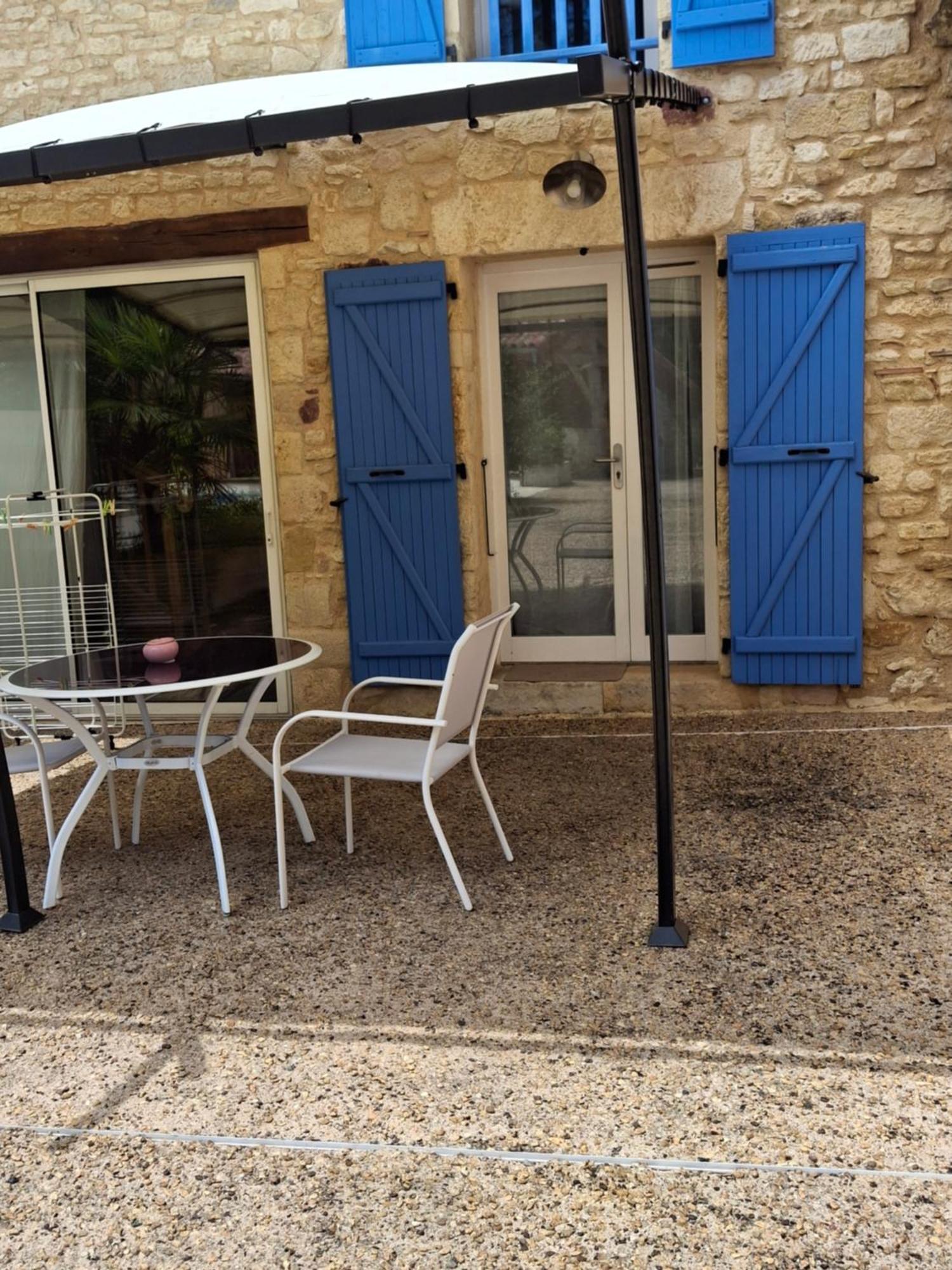 Aux Blanches Pierres Apartment Fumel Екстериор снимка